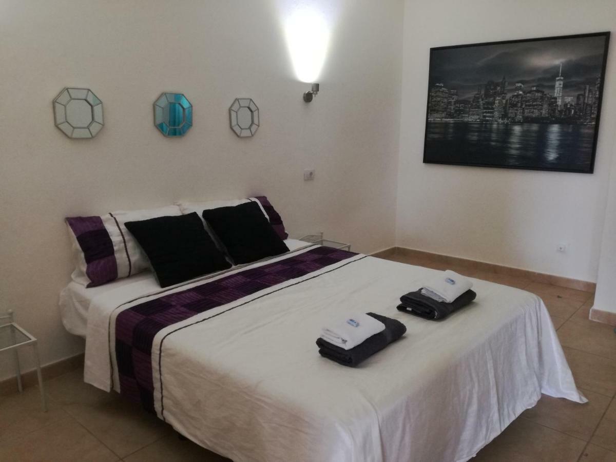 Confort Canarias Apartment *